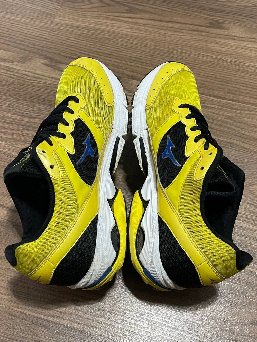 Mizuno rare 2013